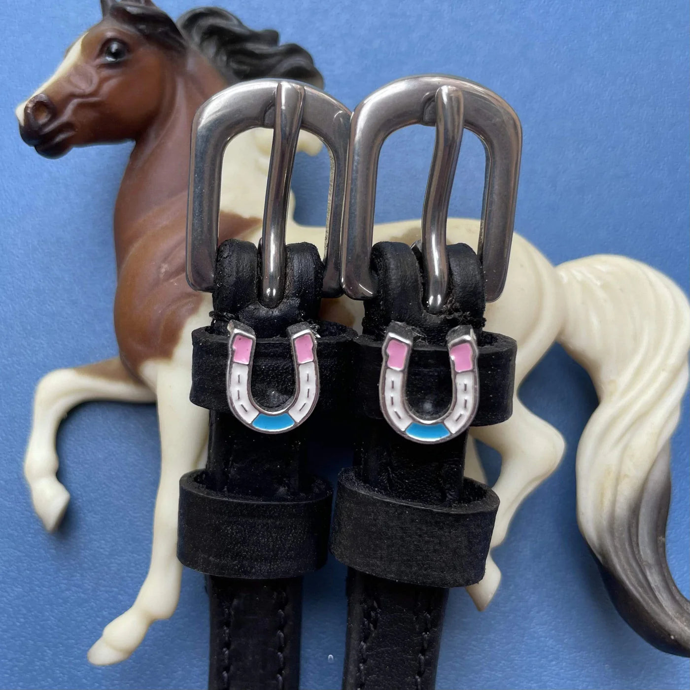 Horse shoe party spur straps